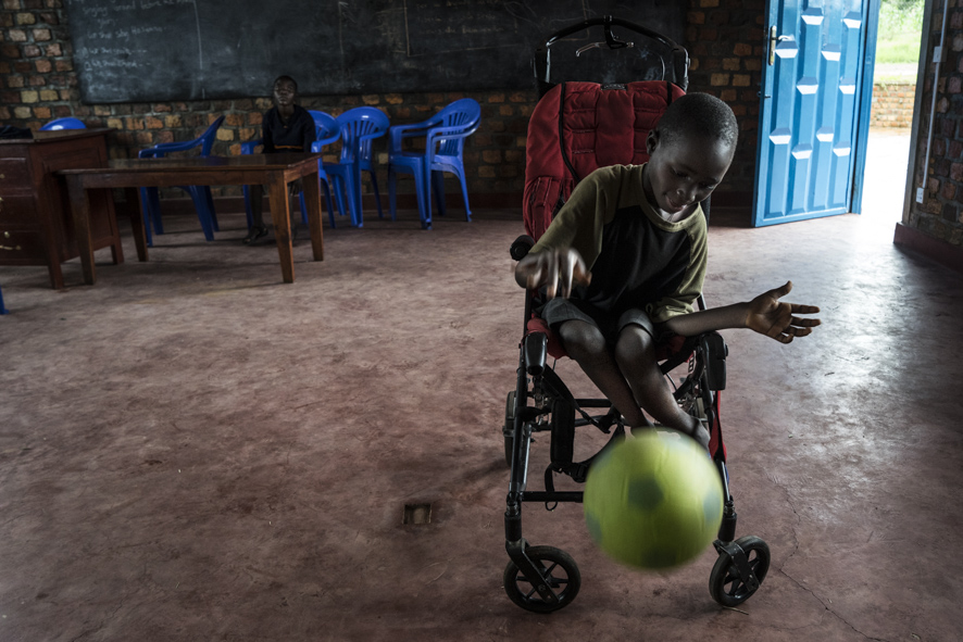 uganda disabilità e riti ancestrali35
